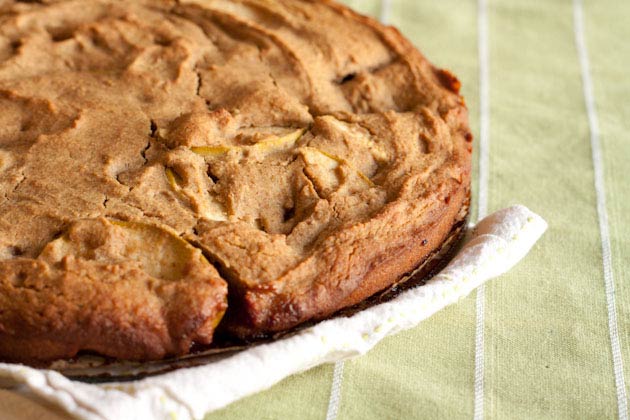 Gluten-free Apple Pinwheel Cake | Healthful Pursuit